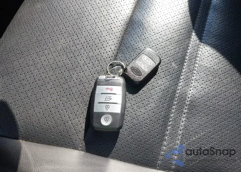 2020 Kia Sorento 3.3L Ex z USA, uszkodzony, nr VIN 5XYPHDA5XLG708313